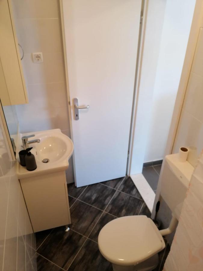 Apartmani Skalinada Marina Luaran gambar