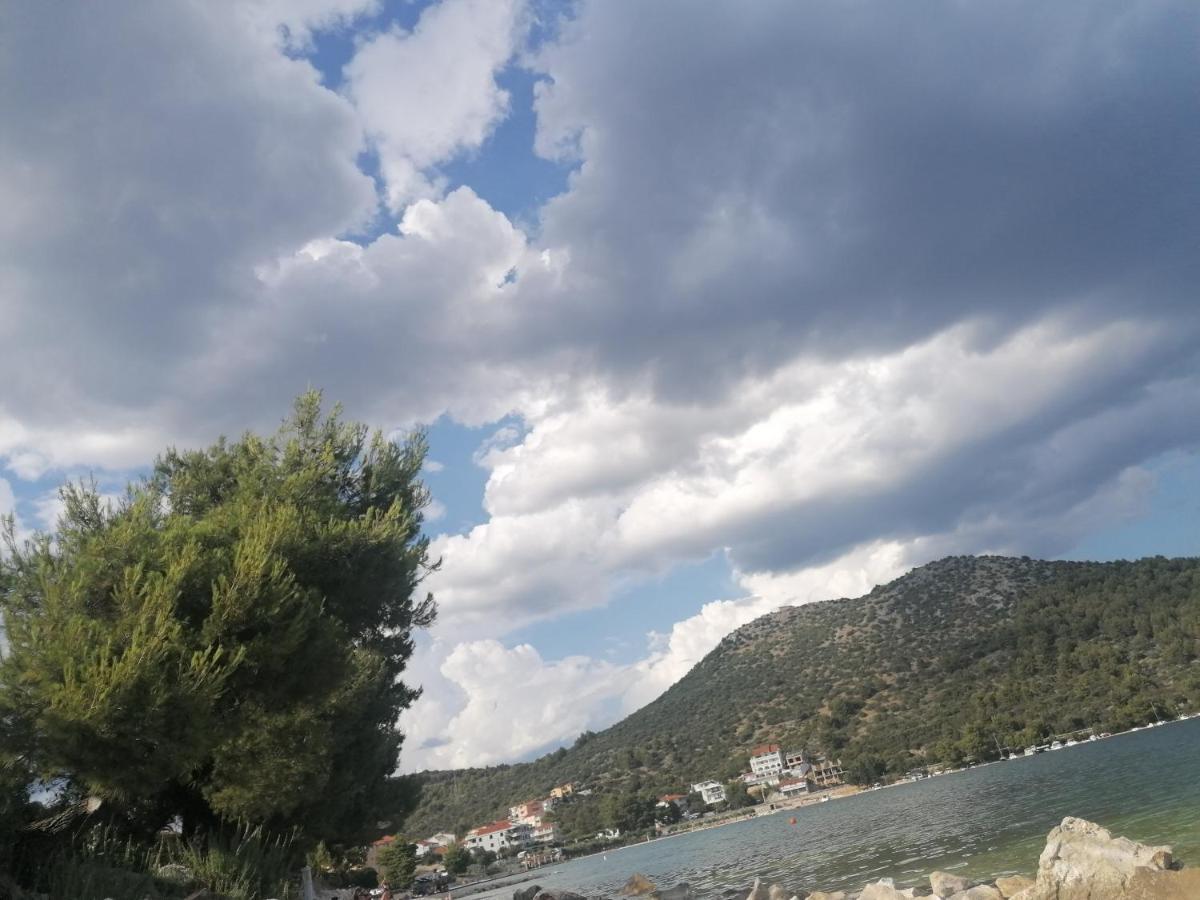 Apartmani Skalinada Marina Luaran gambar