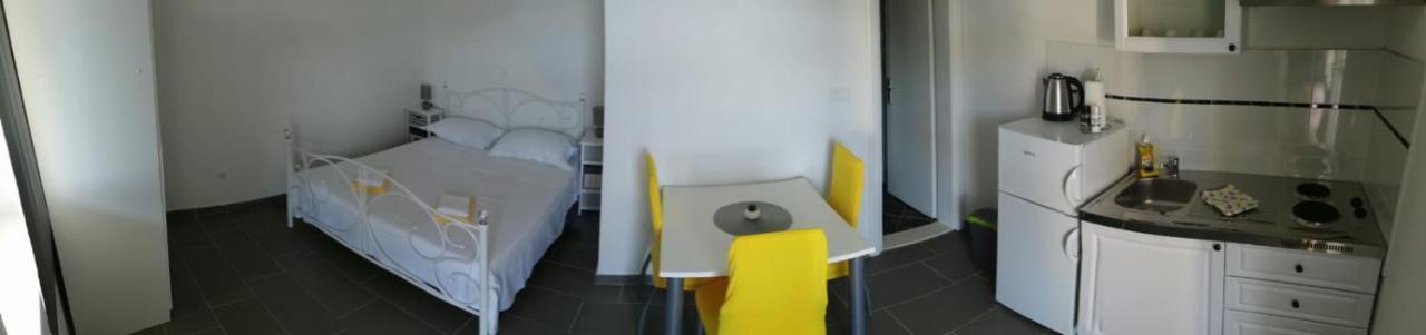 Apartmani Skalinada Marina Luaran gambar